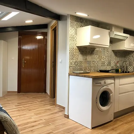 Habitacion Con Cocina Y Bano Apartment Bilbao Exterior photo