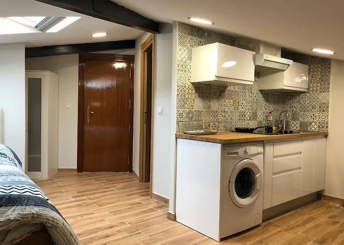 Habitacion Con Cocina Y Bano
